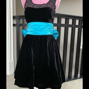 Betsey Johnson Velvet Cocktail Dress Size 8